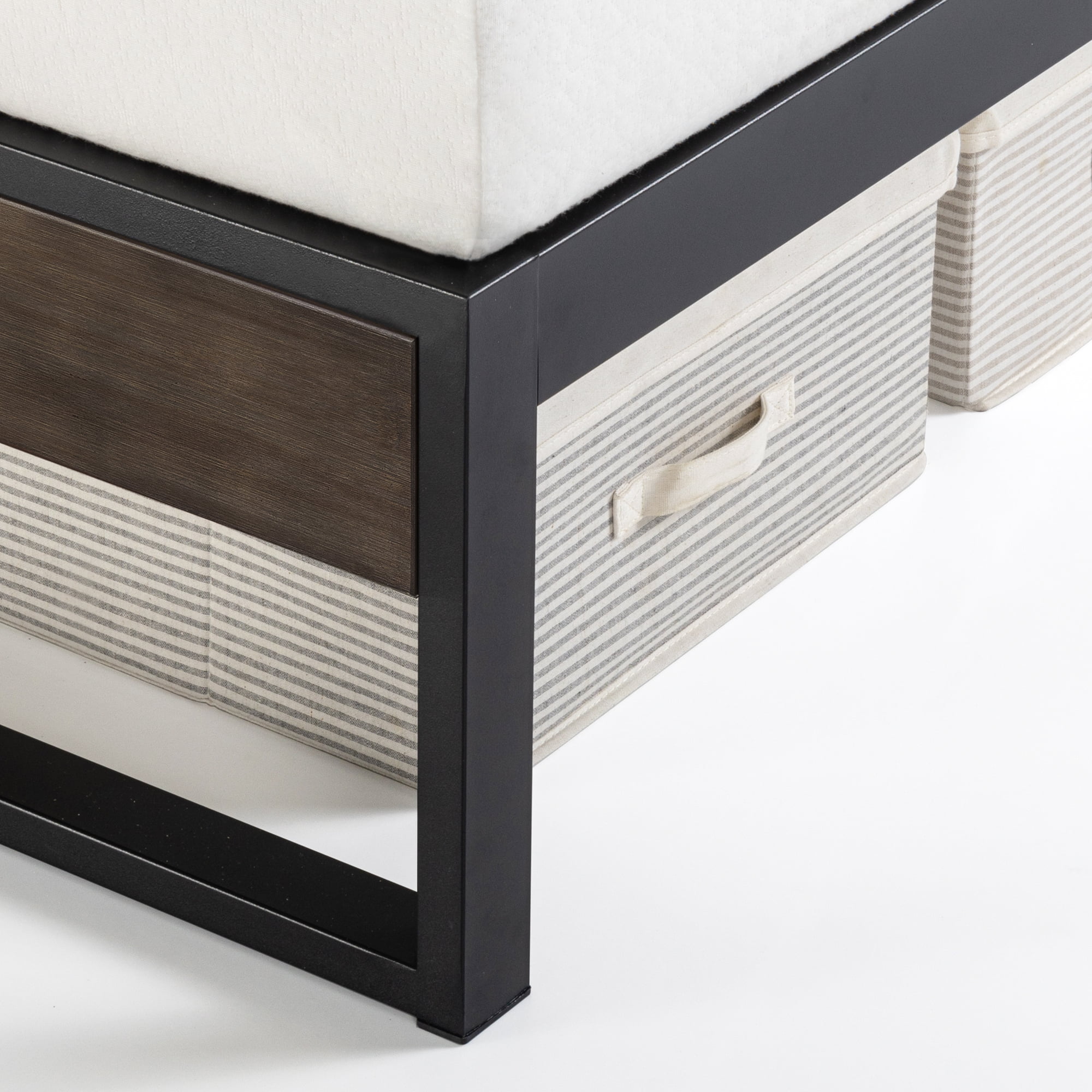 Zinus Suzanne 44" Bamboo and Metal Platform Bed Frame with Headboard, Grey Wash, King - Image 6