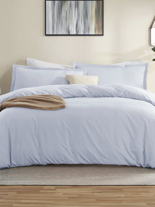 LammaLoe Duvet Cover Queen, Luxury Microfiber 3 Piece Bedding Sets with 2 Pillow Shams, Ice Blue